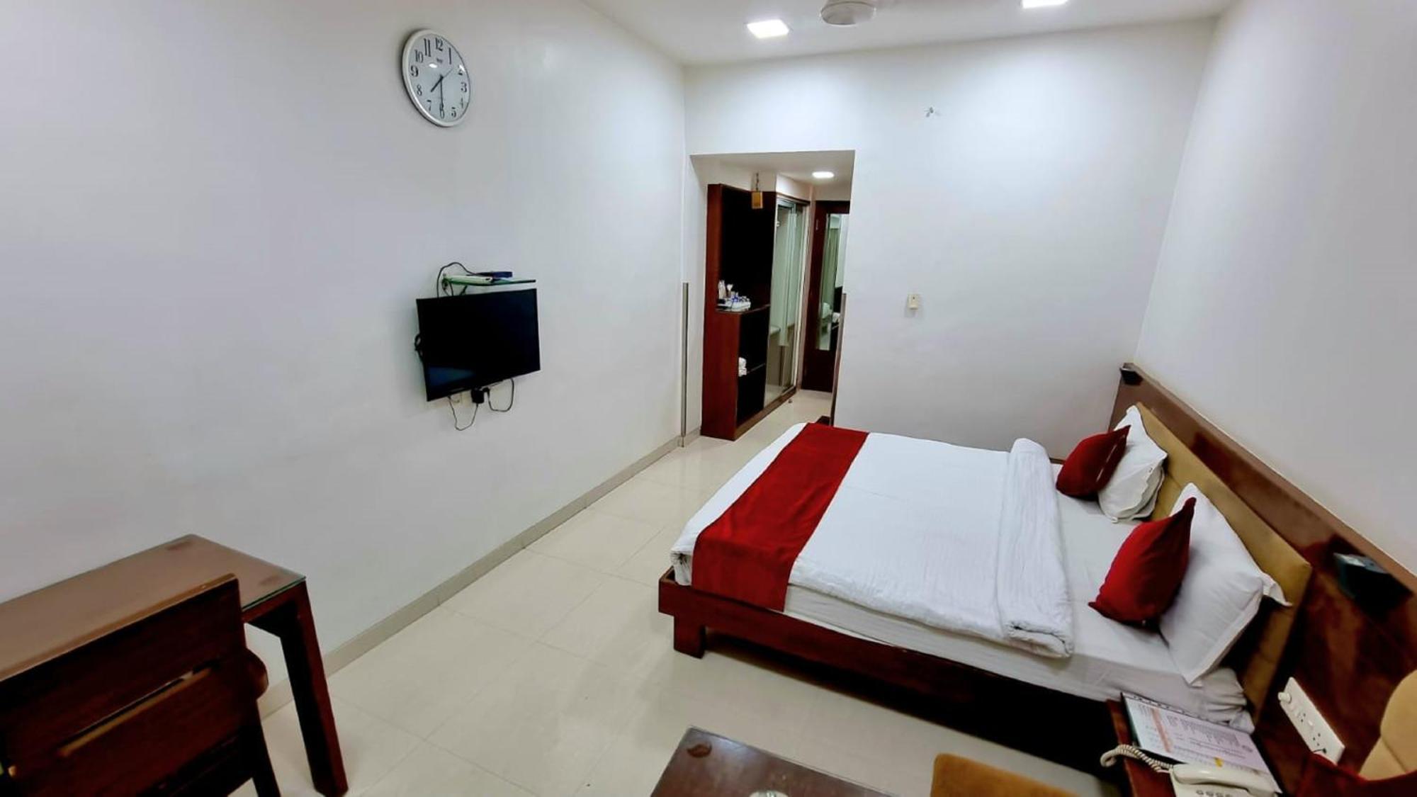 Hotel Raviraj, Chhatrapati Sambhaji Nagar Aurangabad  Luaran gambar