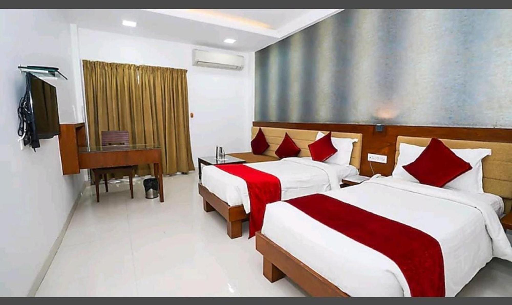 Hotel Raviraj, Chhatrapati Sambhaji Nagar Aurangabad  Luaran gambar